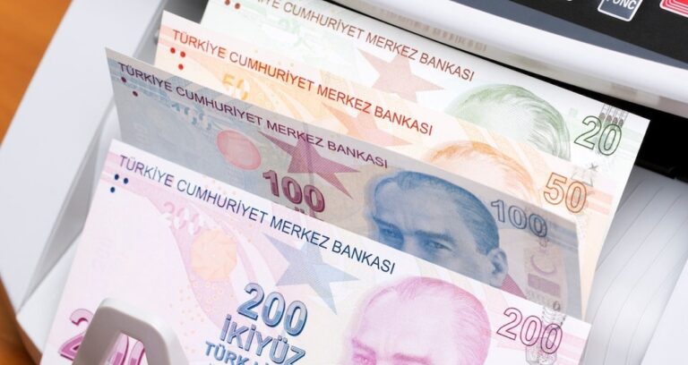 bankada-parasi-olanlara-soguk-dus-yuksek-mevduat-faizlerine-fren-5YIDu7C2.jpg